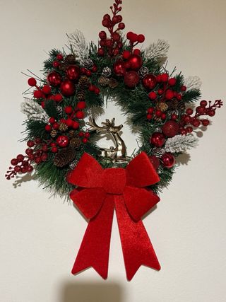 Ghirlanda di Natale fatta a mano con renna