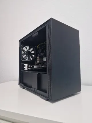 Ordenador Gaming Negro NZXT