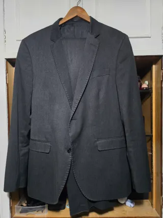 Traje DiBye gris oscuro 54-46