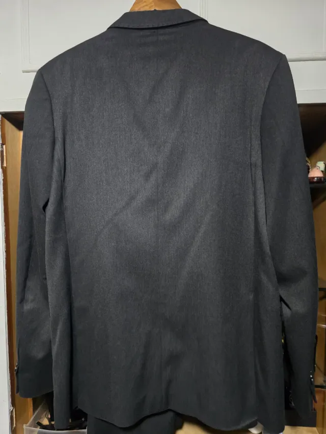 Traje DiBye gris oscuro 54-46