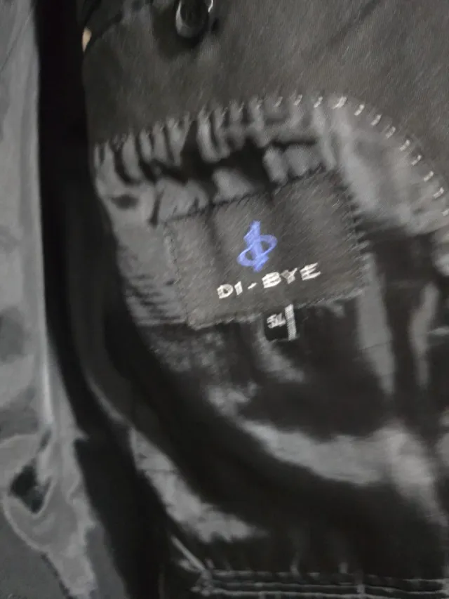 Traje DiBye gris oscuro 54-46