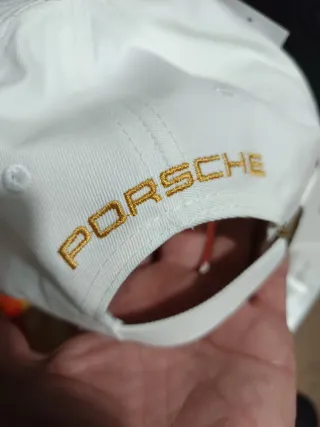 Gorra Escuderia porsche stutgart bordadas