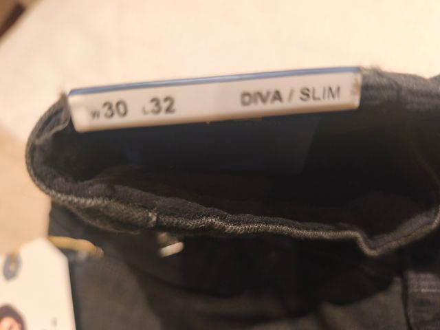 Vaqueros Salsa Diva Negros Talla 38