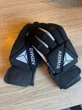 Guantes Hockey Patines Azemad Negros. Talla M