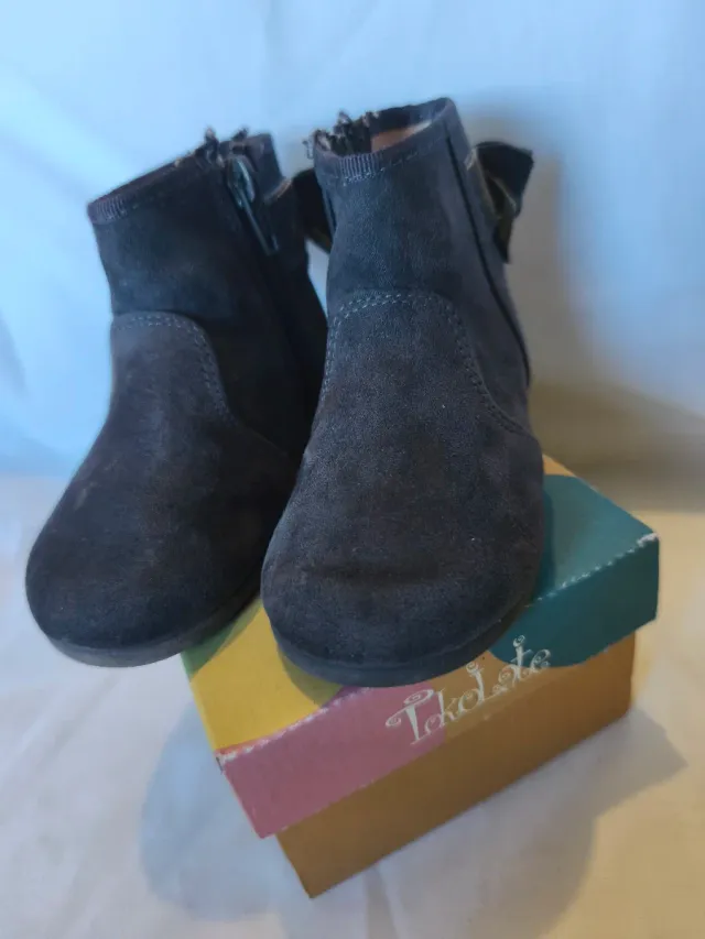 Botas niña gris oscuro talla 23