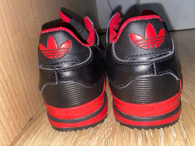 Adidas ZX 750 Negro/Rojo