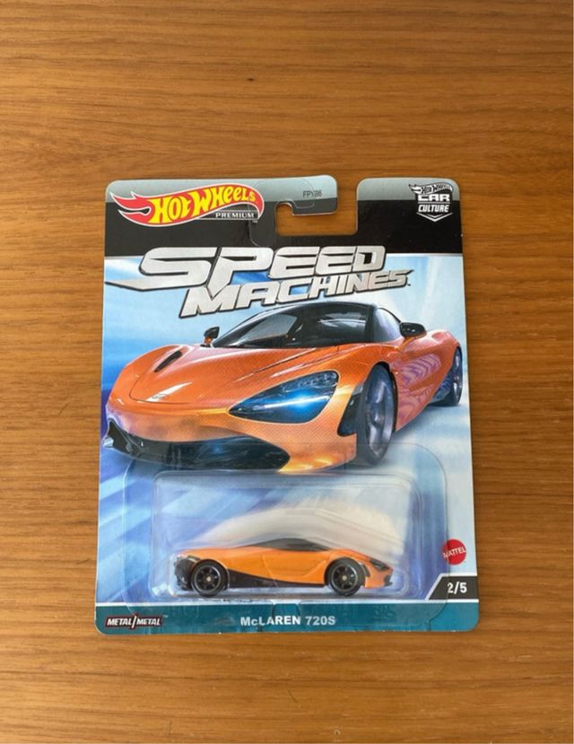 Hot Wheels Premium McLaren 720S