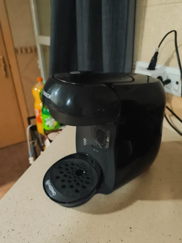 Cafetera Tassimo Bosch Negra