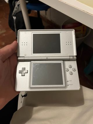 Nintendo DS Plata