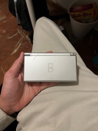 Nintendo DS Plata