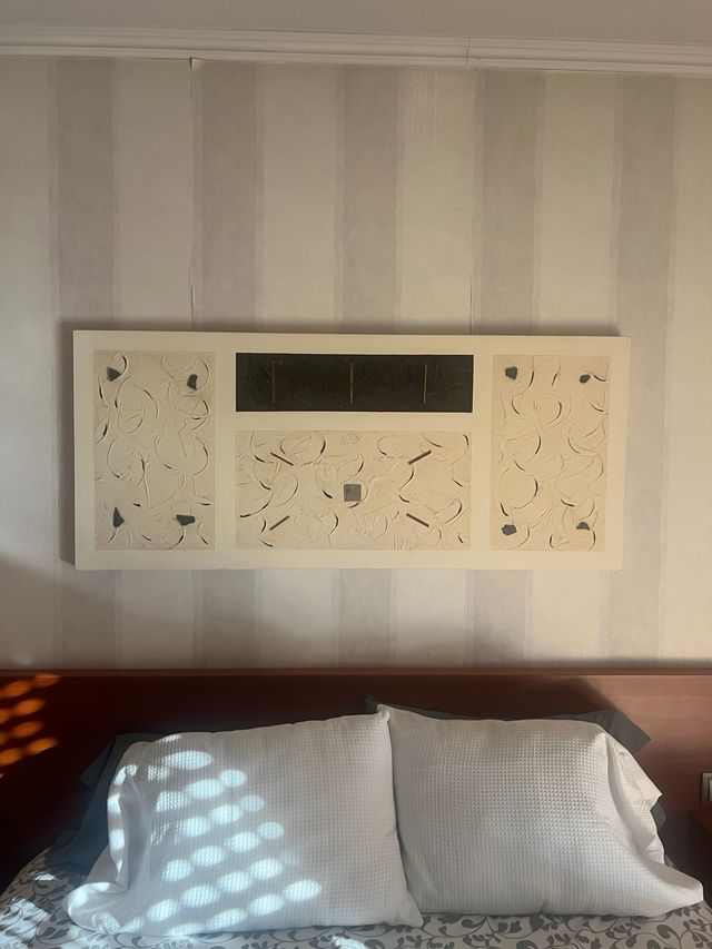 Cuadro abstracto beige y negro