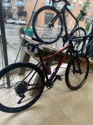 Bicicleta Trek Superfly 9.6 Carbono 29’