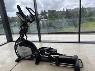 Elíptica profesional SOLE E95, como nueva