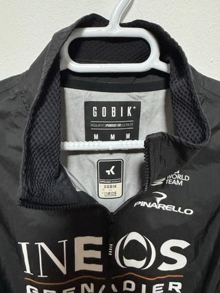 EXCLUSIVA CHAQUETA GOBIK EXO TEAM INEOS TALLA M