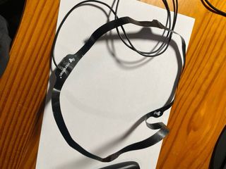 Cámara espía de pinganillos ocultos