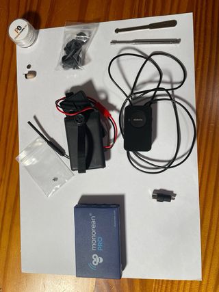 Cámara espía de pinganillos ocultos