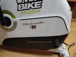 Bicicleta Estática Tecnovita BH Vitabike YH202