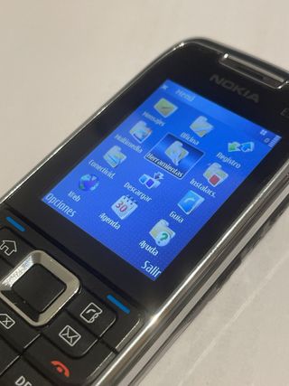 Nokia E51 Argento