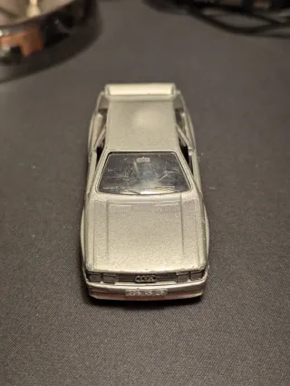 Audi Quattro Solido modellino auto d'epoca