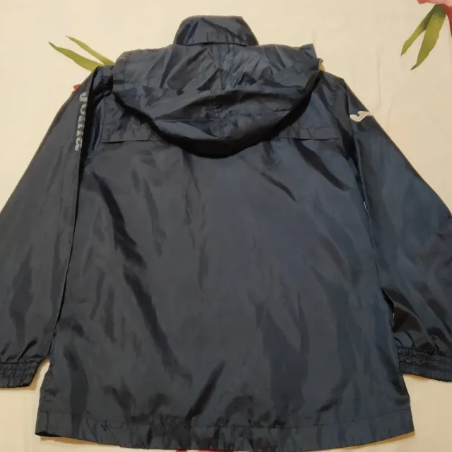 Chubasquero Joma azul con capucha 14 años