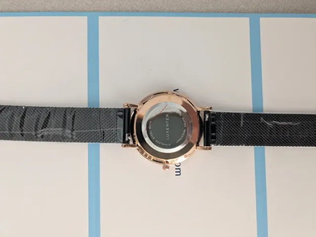 Reloj Luxenter Esfera Negra y Correa Malla