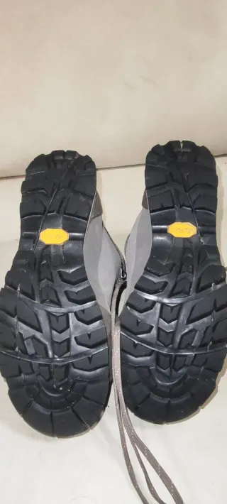 Botas Goretex mujer. Millet Gtrek3. Talla 39 1/3