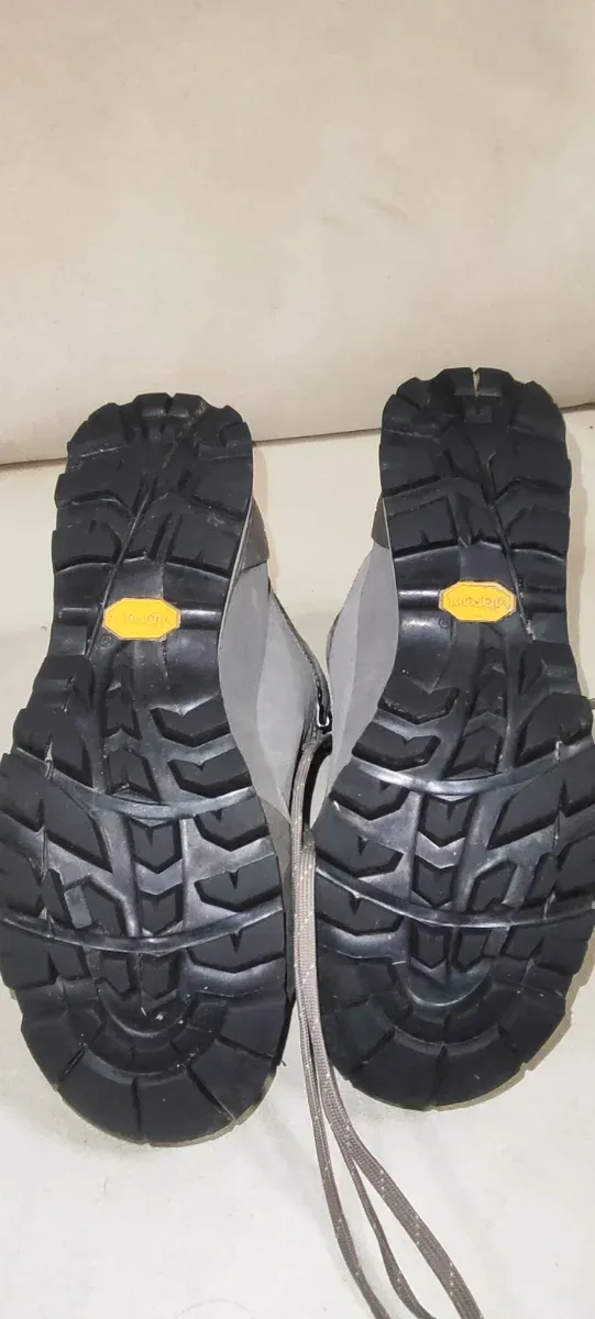 Botas Goretex mujer. Millet Gtrek3. Talla 39 1/3