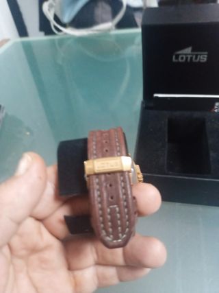 Reloj Lotus Hombre Dorado y Marrón