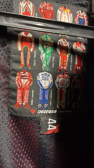 Traje Moto Dainese Hombre Negra/Roja talla 42-44