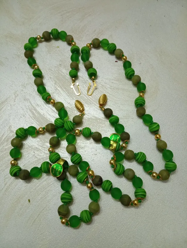 Due collane in vetro di Murano vintage