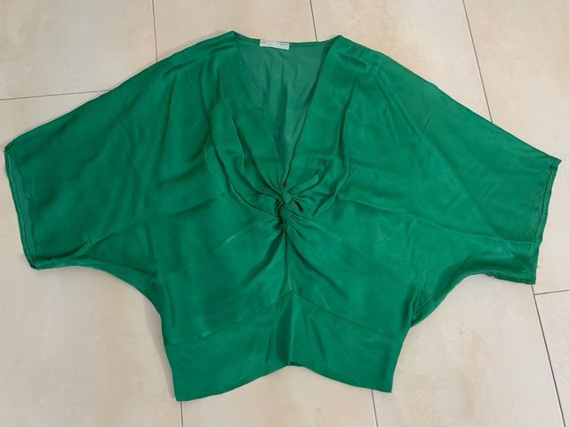 Camisa satén verde