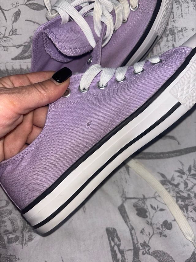 Zapatillas Converse Daisy Duck Moradas