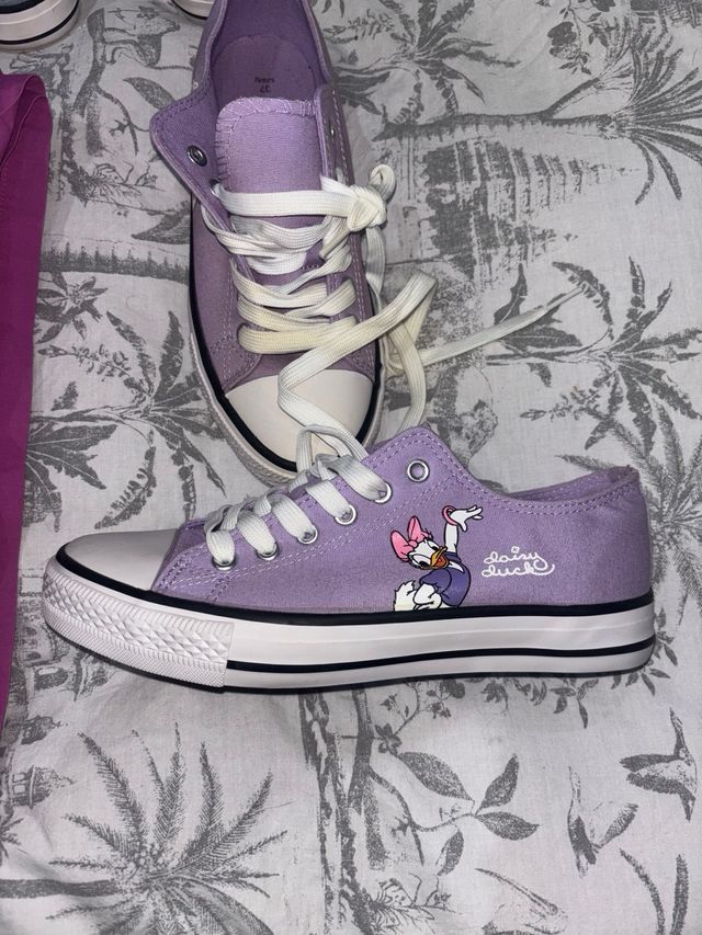 Zapatillas Converse Daisy Duck Moradas