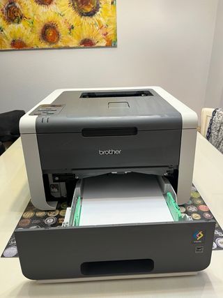 Impresora Multifunción Brother HL-3140cw con TONER