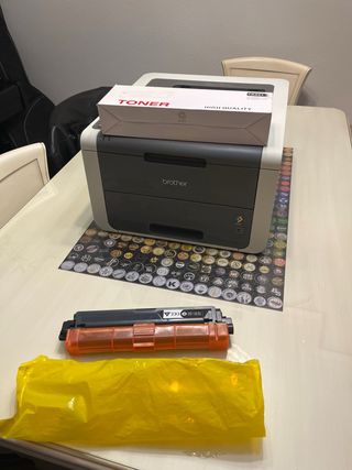 Impresora Multifunción Brother HL-3140cw con TONER