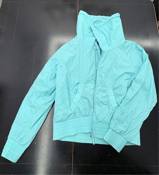 Chubasquero deportivo mujer H&M