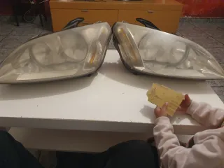 Reparación de faros de vehículos