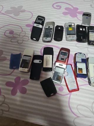 Lotto 12 Nokia di vari modelli