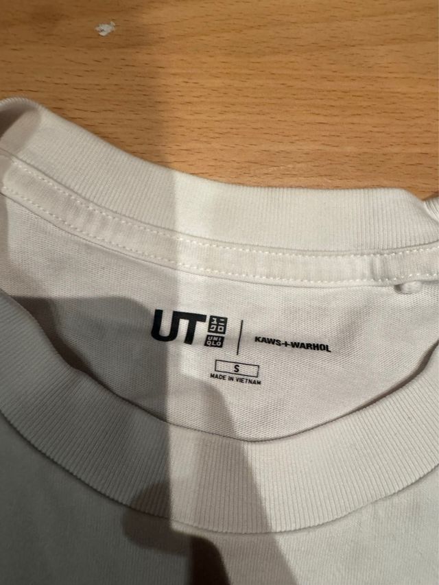 Camiseta UNIQLO Andy Warhol XX KAWS