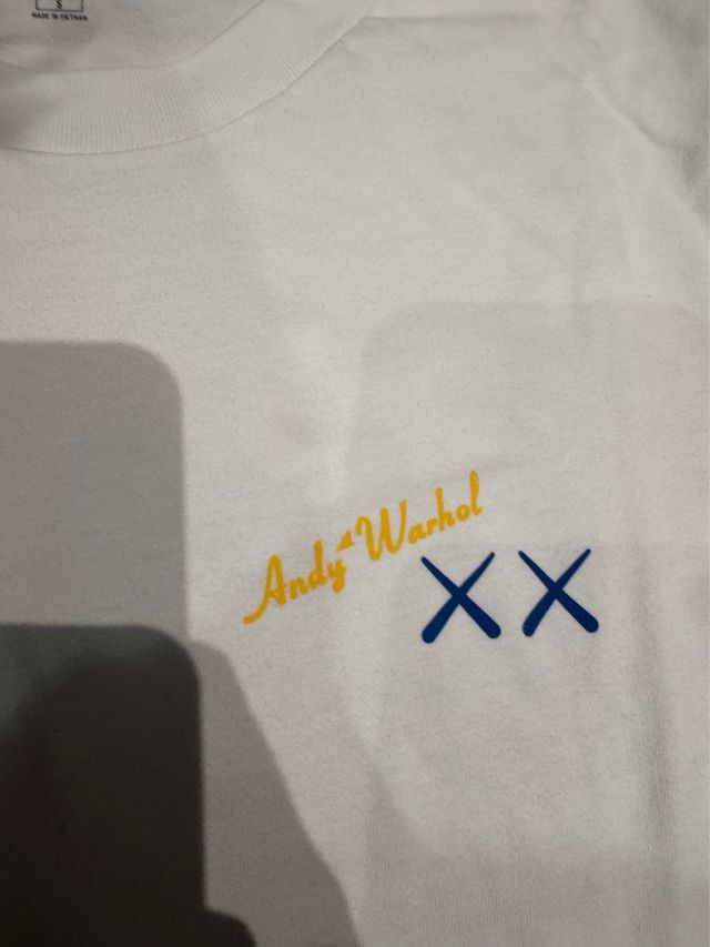 Camiseta UNIQLO Andy Warhol XX KAWS