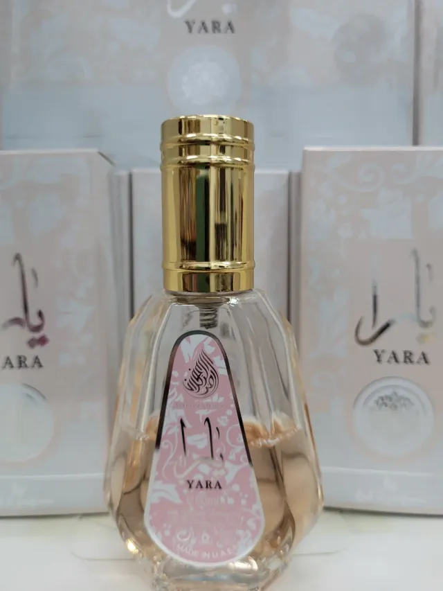 Perfume Yara Dorado y Rosa
