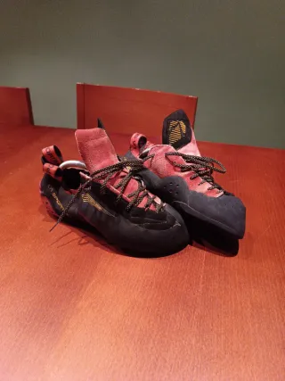 Pies de gato La Sportiva Testarossa