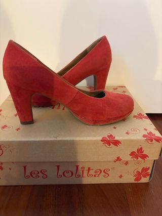 Scarpe Tamaris rosse scamosciate con plateau