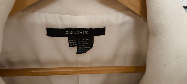 Chaquetón Zara talla S.