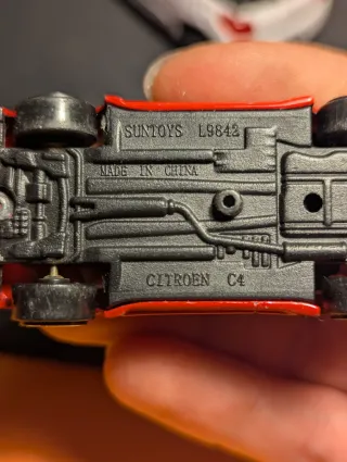 Lotto 2 modellini auto Citroen DS3 e C4
