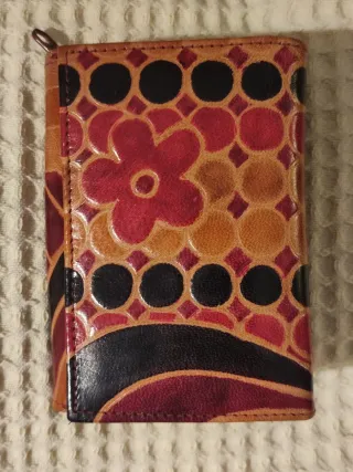 Cartera/monedero cuero estampado floral