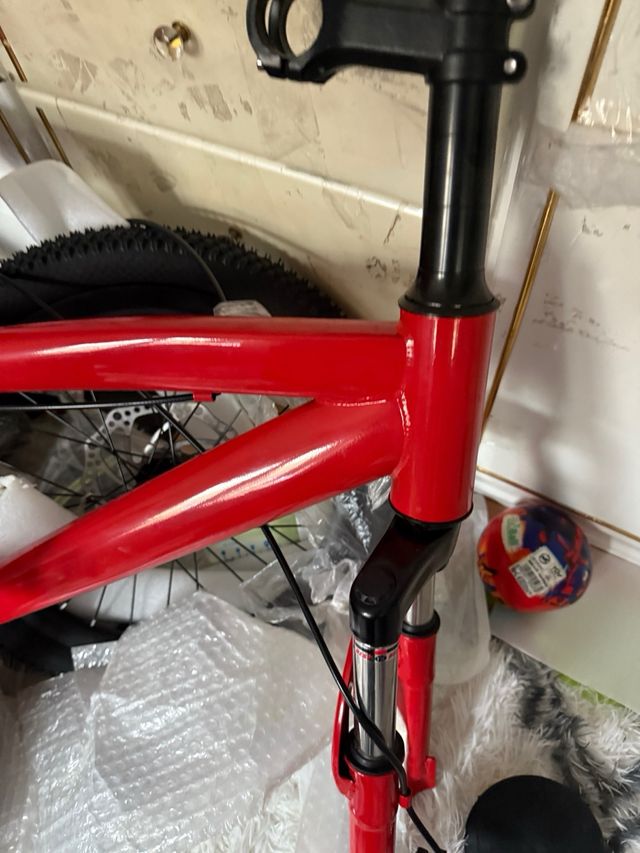 Bicicleta Roja Infantil