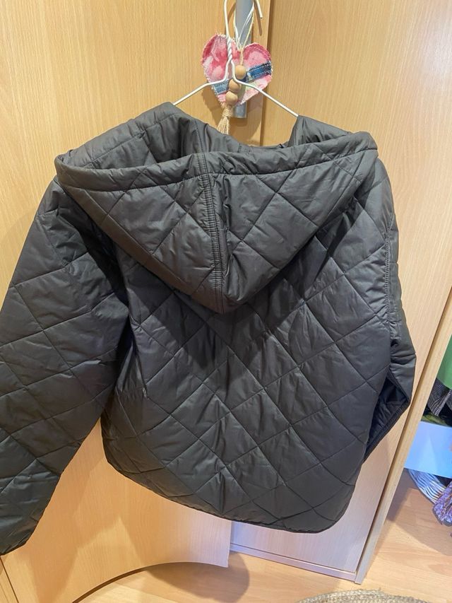 Chaqueta Patagonia Negra con Capucha