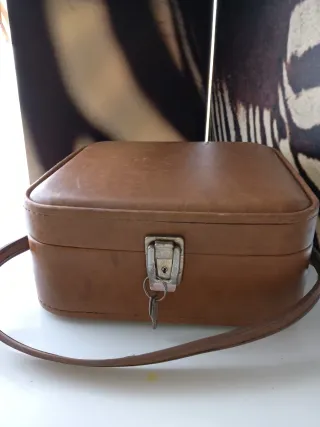 Maletín Vintage Marrón con Llave