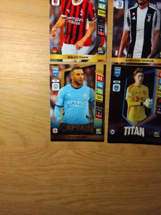 Cromos Panini FIFA 365 Adrenalyn XL